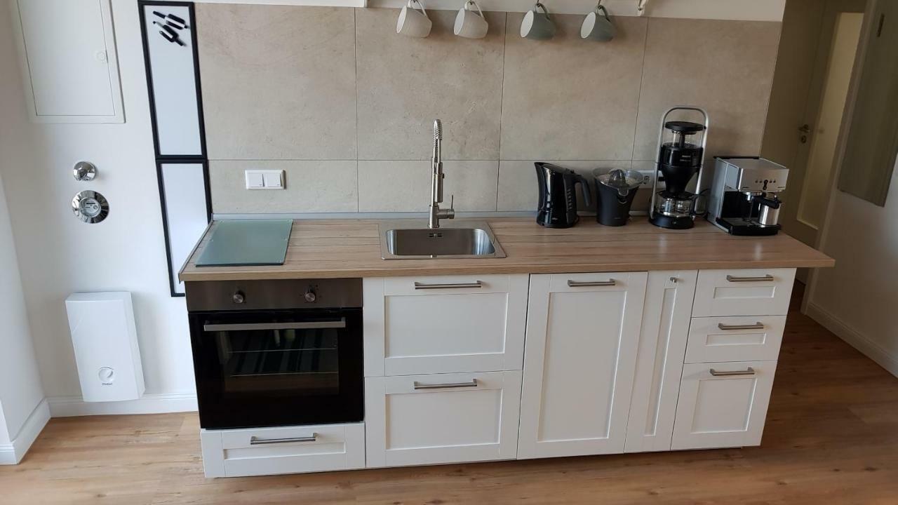 Ferienwohnung City-Apartment Swifts เครเฟลด์ ภายนอก รูปภาพ