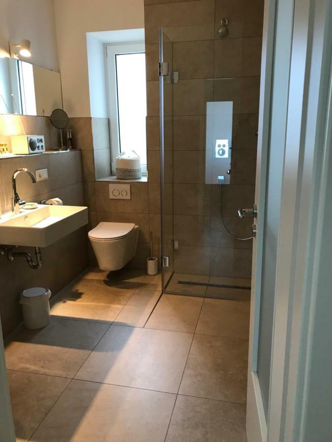 Ferienwohnung City-Apartment Swifts เครเฟลด์ ภายนอก รูปภาพ