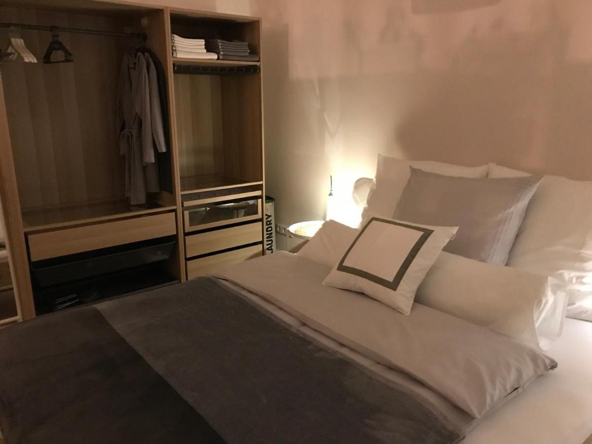 Ferienwohnung City-Apartment Swifts เครเฟลด์ ภายนอก รูปภาพ