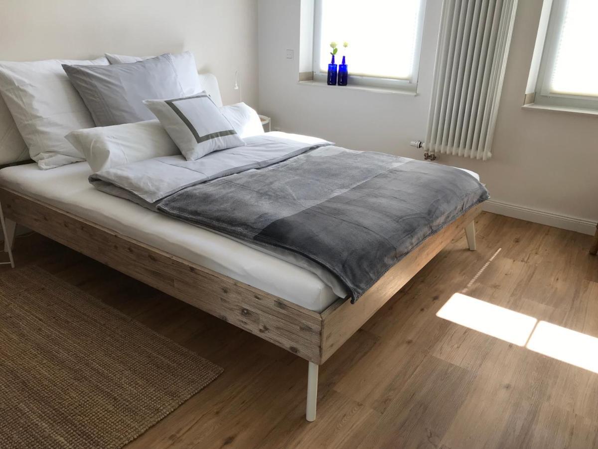 Ferienwohnung City-Apartment Swifts เครเฟลด์ ภายนอก รูปภาพ
