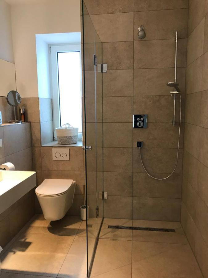 Ferienwohnung City-Apartment Swifts เครเฟลด์ ภายนอก รูปภาพ
